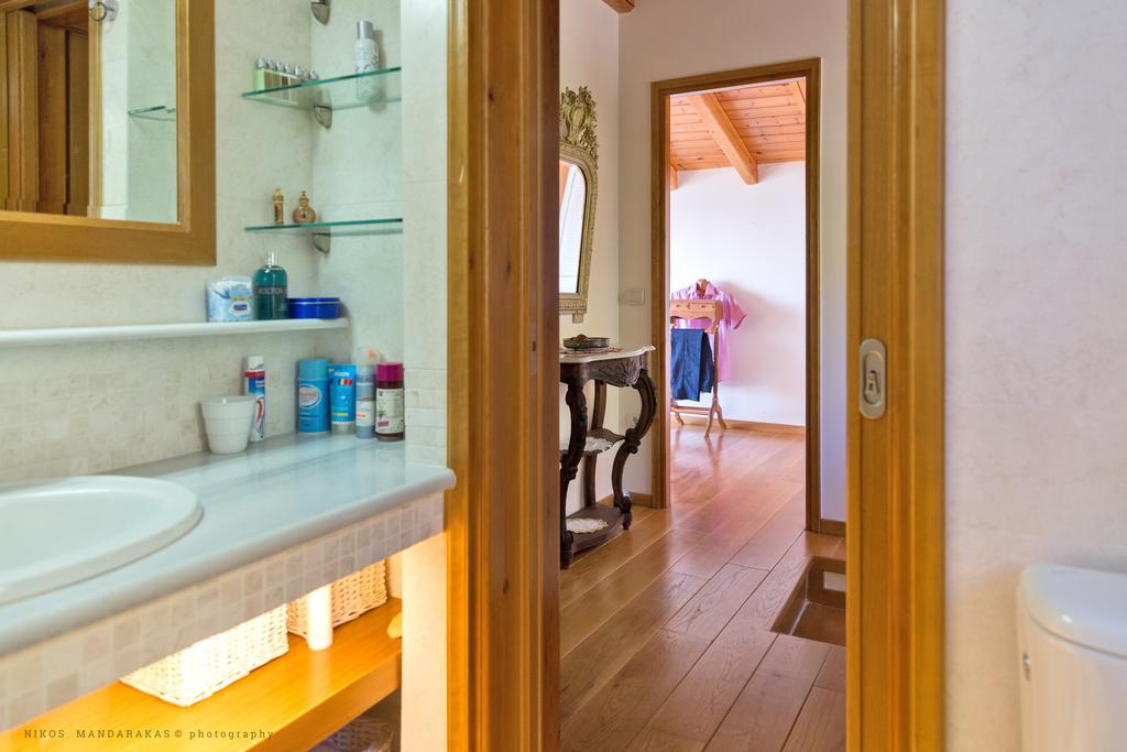 Villa Mos カラマタ エクステリア 写真